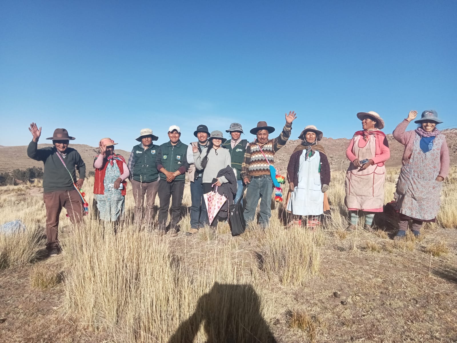 INICIO DE LEVANTAMIENTO TOPOGRÁFICO EN  LA PARCIALIDAD DE MILLIRAYA EN HUANCANÉ