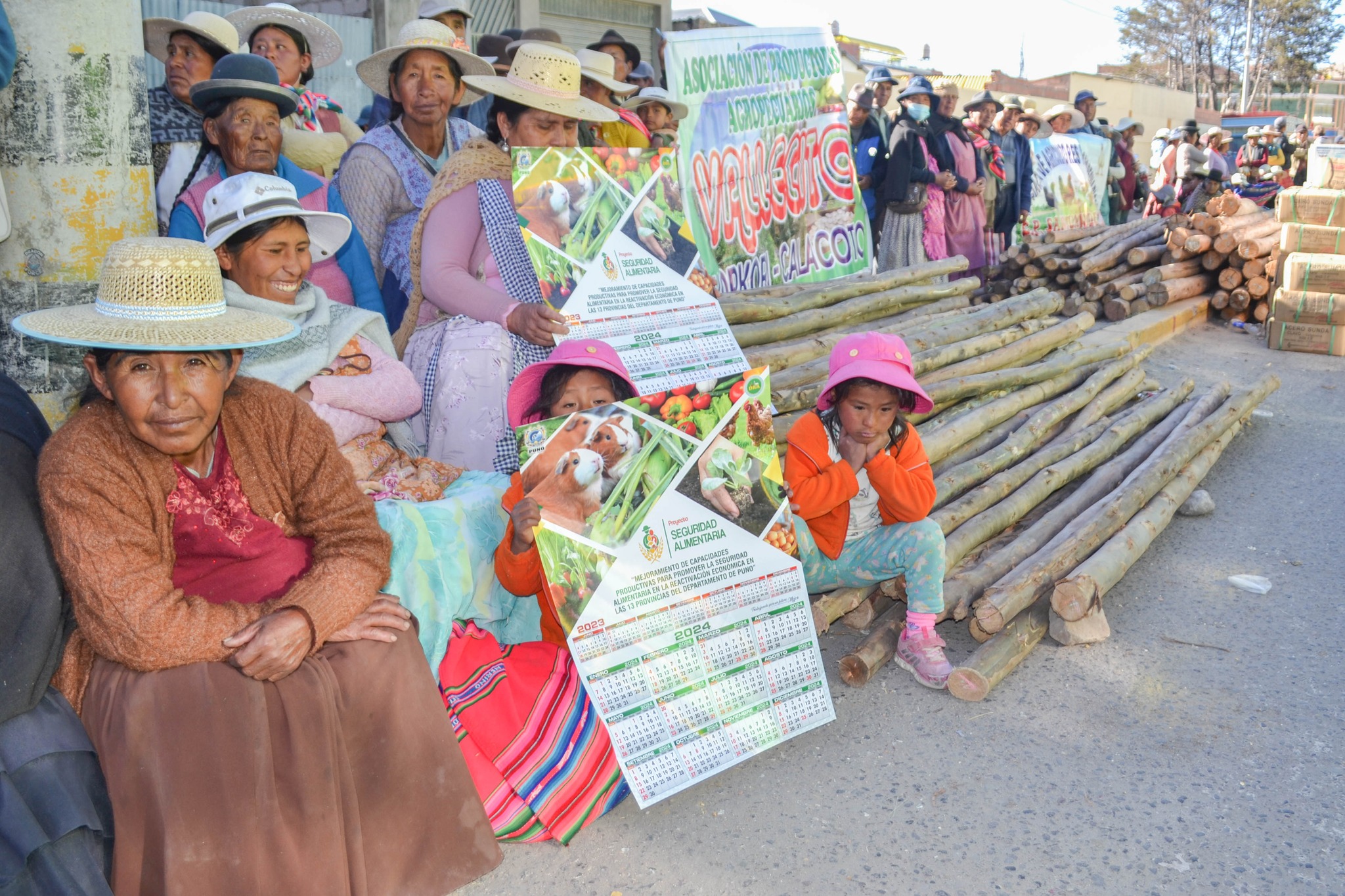 PROYECTO SEGURIDAD ALIMENTARIA REALIZÓ ENTREGA DE MÓDULOS A 9 ASOCIACIONES EN YUNGUYO