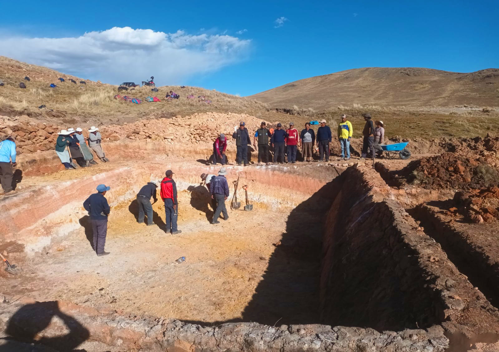PROYECTO VICUÑAS IMPLEMENTA MICRORESERVORIOS PARA 15 COMITÉS EN NUESTRO DEPARTAMENTO DE PUNO