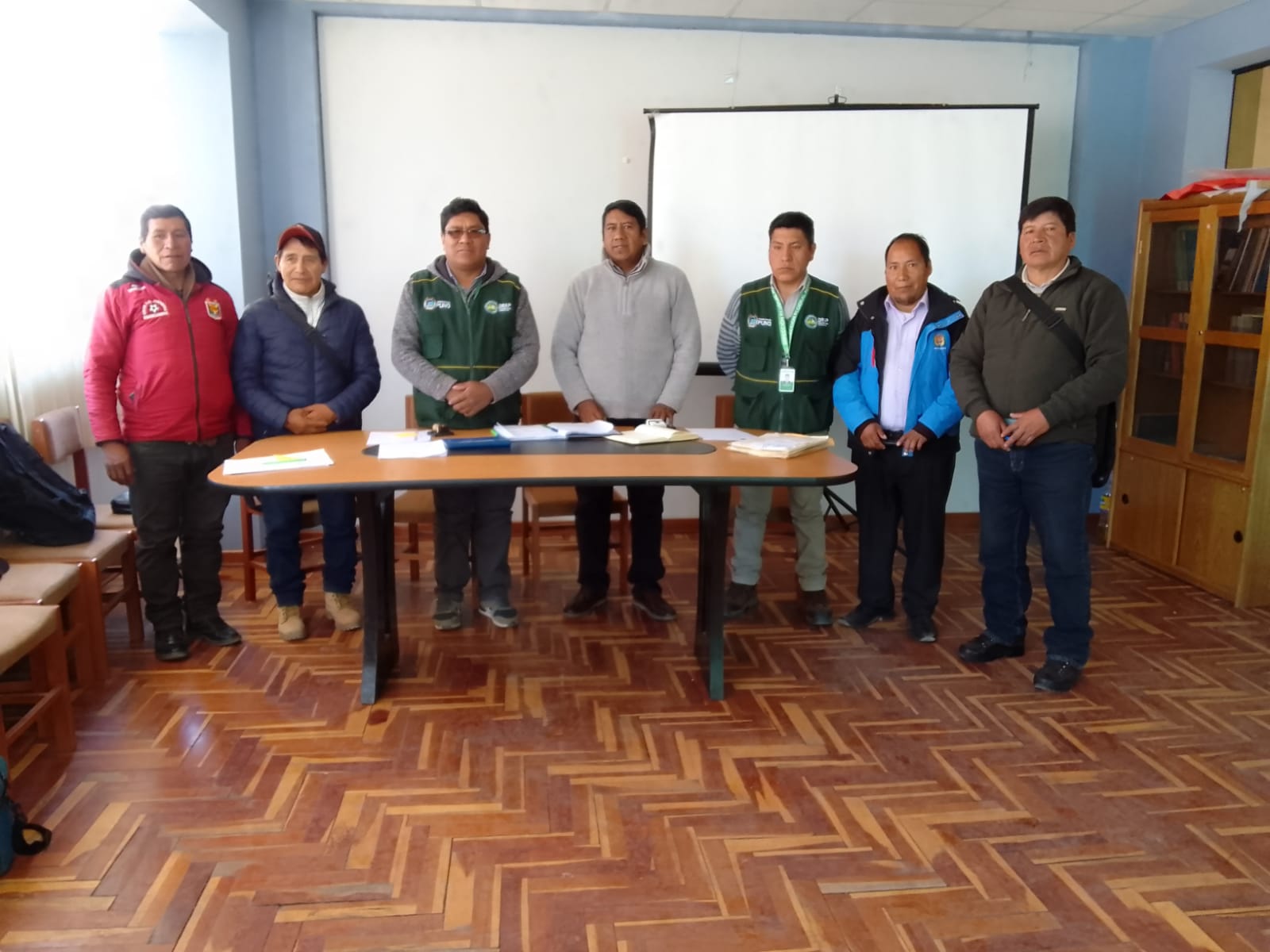 DE FORMA CONSTANTE LA OFICINA DE COMUNIDADES CAMPESINAS VIENE TRABAJANDO CON LOS POBLADORES COMUNALES DENTRO DE NUESTRA REGION DE PUNO