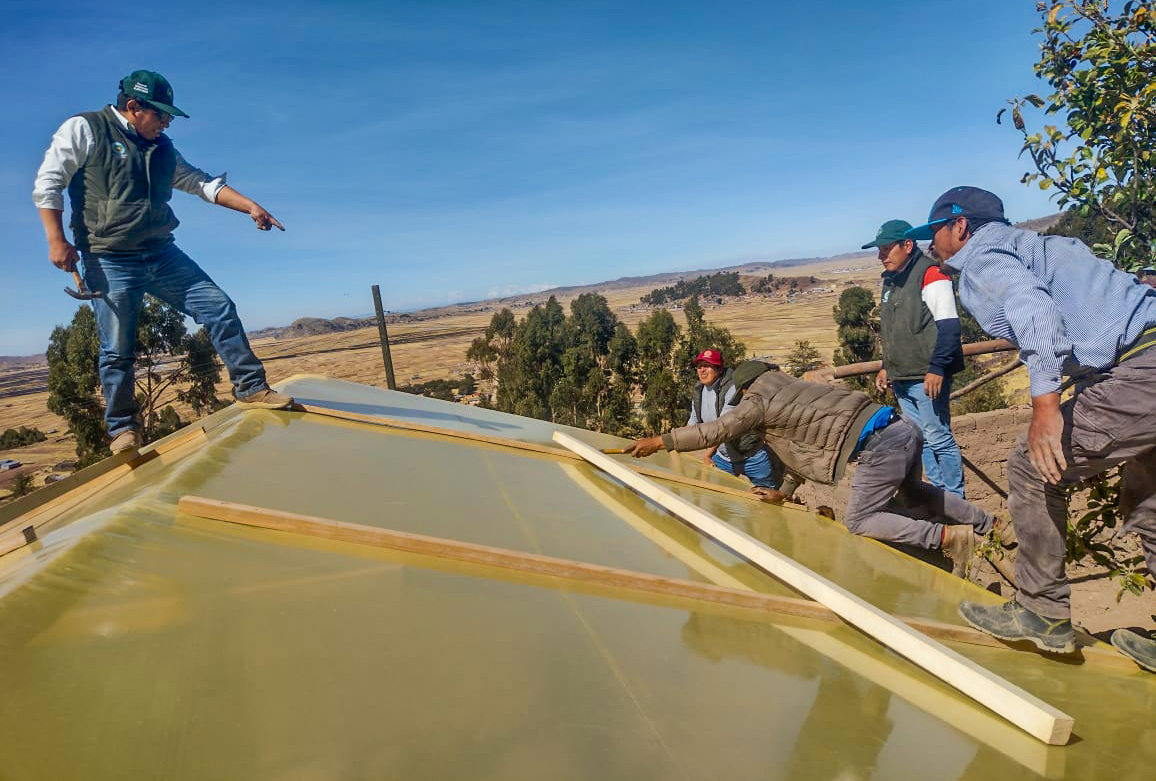 PROYECTO SEGURIDAD ALIMENTARIA REALIZÓ TALLER DE COBERTURA Y TECHADO DE MÓDULOS PRODUCTIVOS