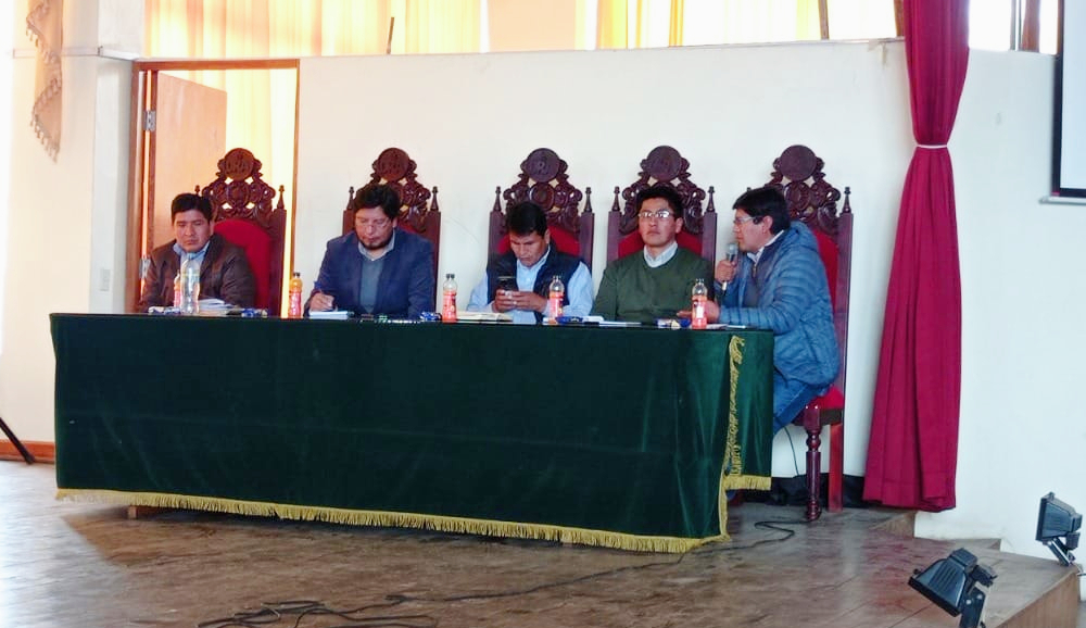 CONSEJEROS DE CARABAYA Y SANDIA PARTICIPARON DE LA REUNIÓN DE TRABAJO DEL PROYECTO FRUTALES