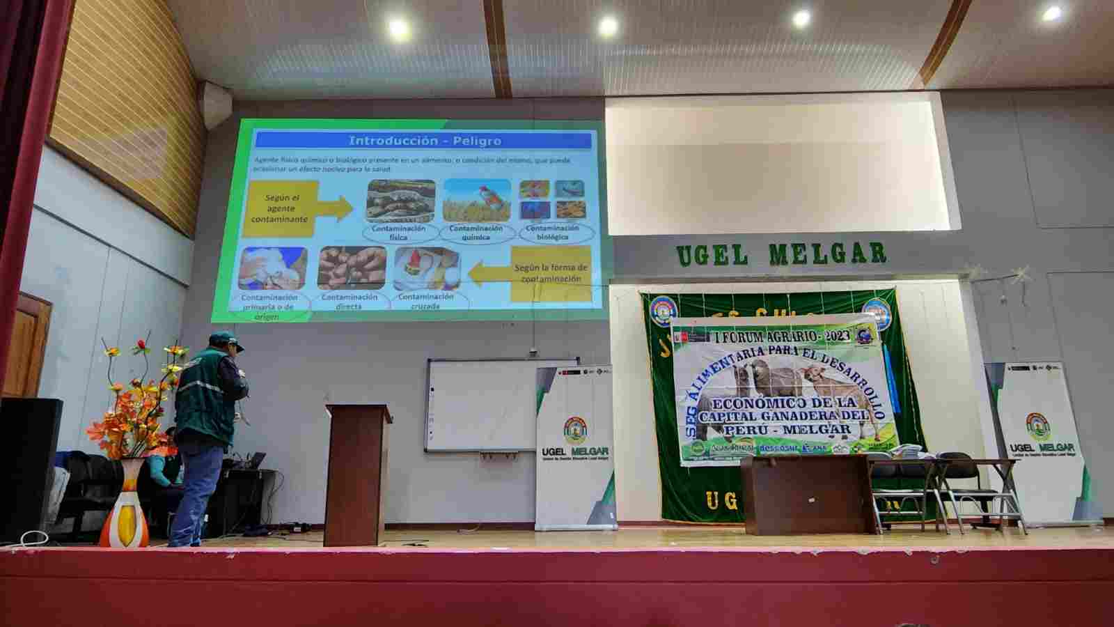 PRIMER FORUM DE SEGURIDAD ALIMENTARIA PARA EL DESARROLLO ECONOMICO DE LA CAPITAL GANADERA DEL PERU