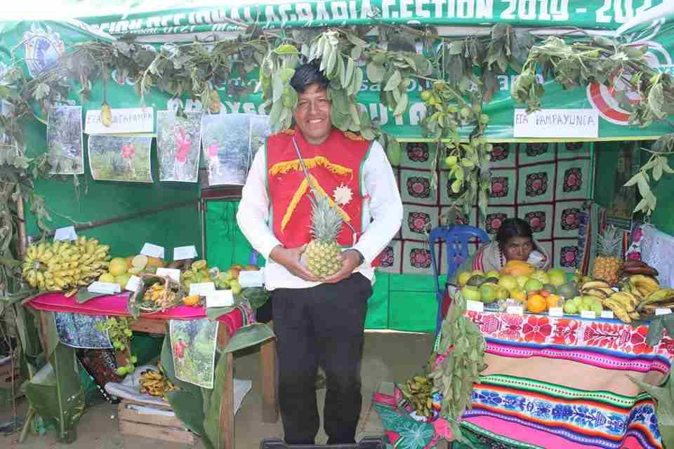 PROYECTO FRUTALES PARTICIÓ DE LA X FERIA 2024 EN AYAPATA