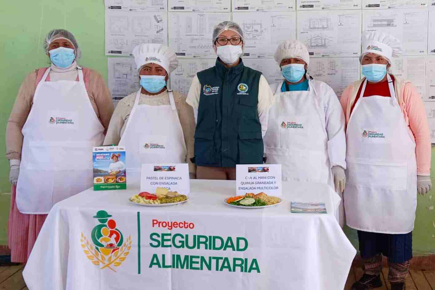 PREPARACION DEMOSTRATIVA DE CUY AL MANI Y PASTEL DE ESPINACA FUE REALIZADO EN ATUNCOLLA