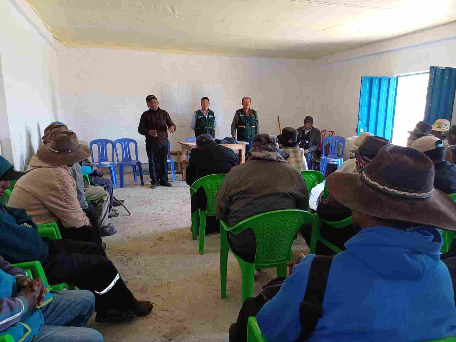 CAPACITAN EN DESLINDE Y TITULACIÓN DE TIERRAS EN LA COMUNIDAD DE OCCOPAMPA – MOHO