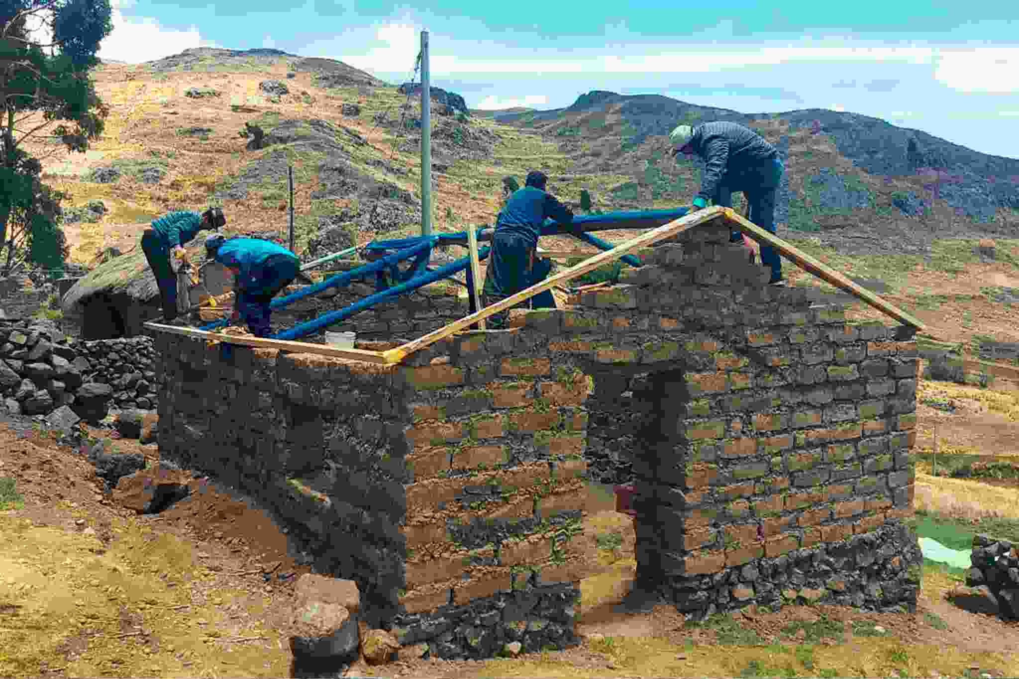 PROYECTO SEGURIDAD ALIMENTARIA SE ENCUENTRA EN UN AVANCE DEL 87% EN EL TECHADO DE INFRAESTRUCTURAS PRODUCTIVAS