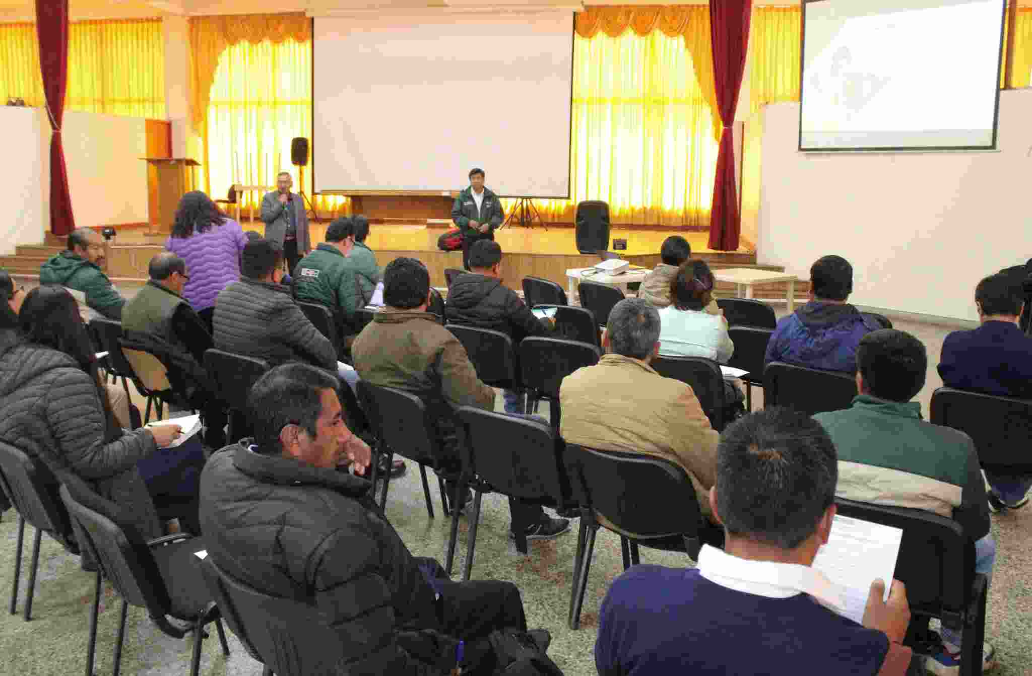 CAPACITAN A PROFESIONALES EN GESTIÓN DE RIESGO DE DESASTRES DEL SECTOR AGRARIO
