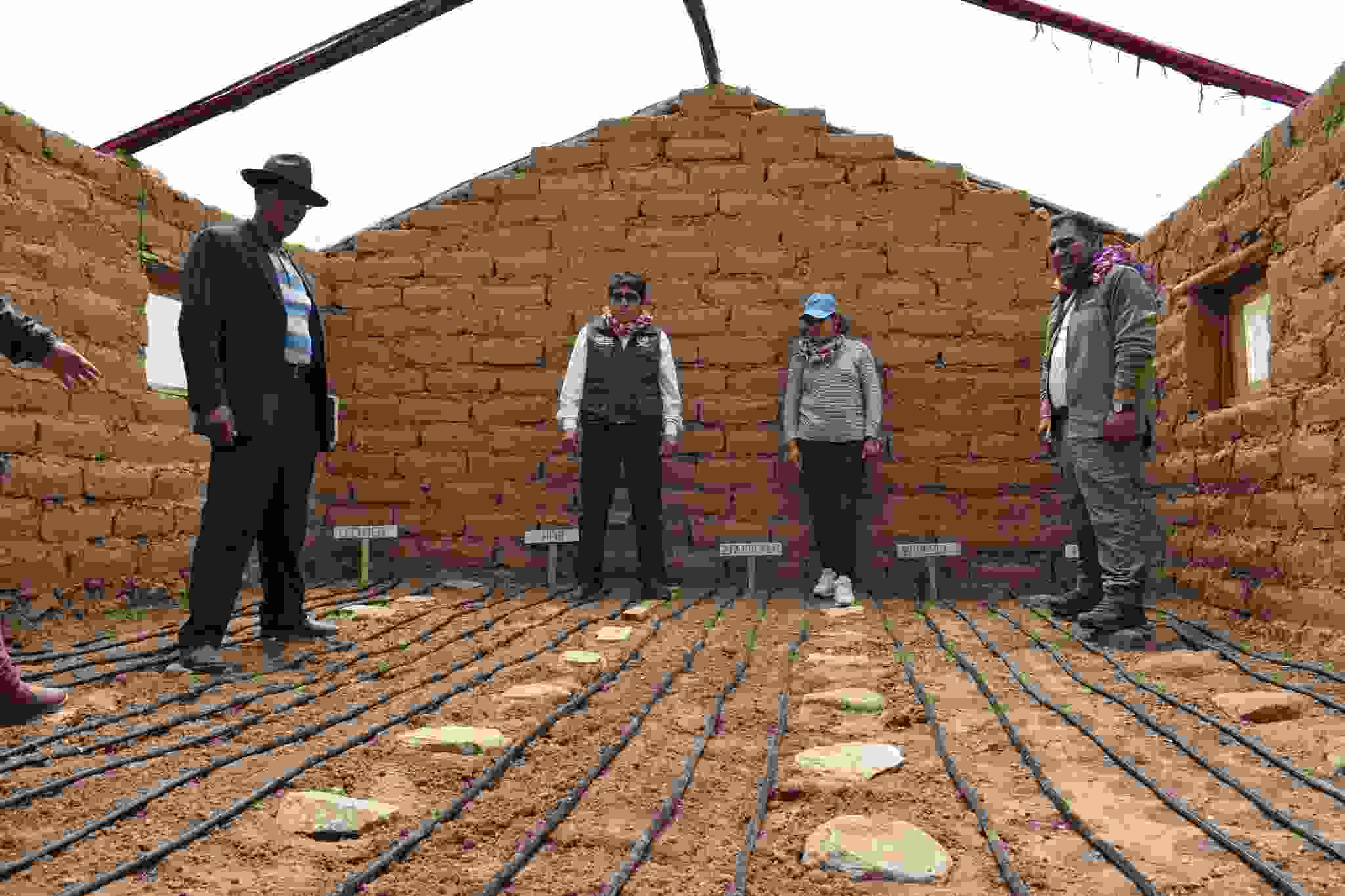 CONSEJEROS REGIONALES SUPERVISAN INFRAESTRUCTURAS PRODUCTIVAS DEL PROYECTO SEGURIDAD ALIMENTARIA