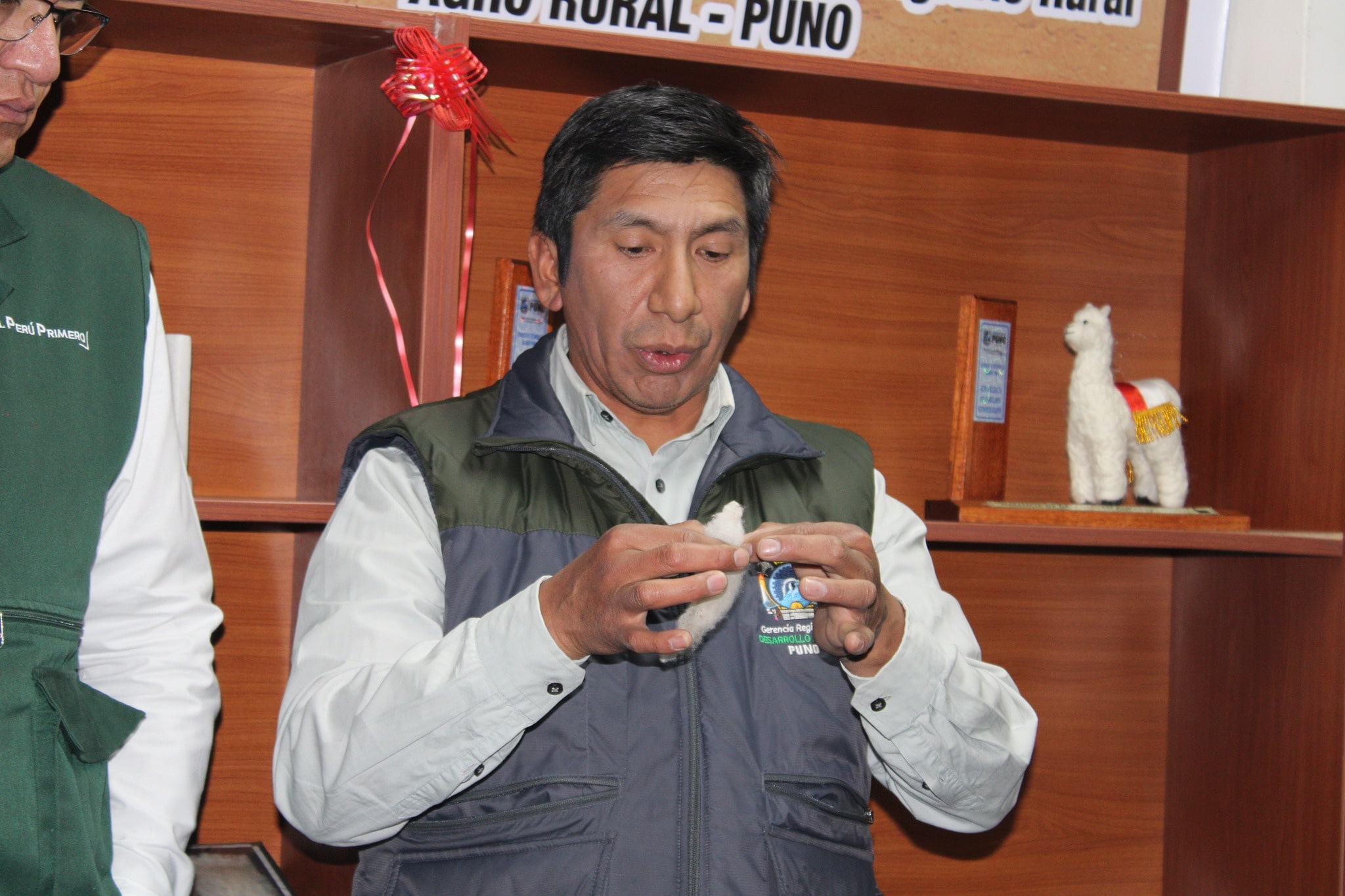 INAUGURAN LABORATORIO DE ANÁLISIS DE FIBRA DE ALPACA EN PUNO