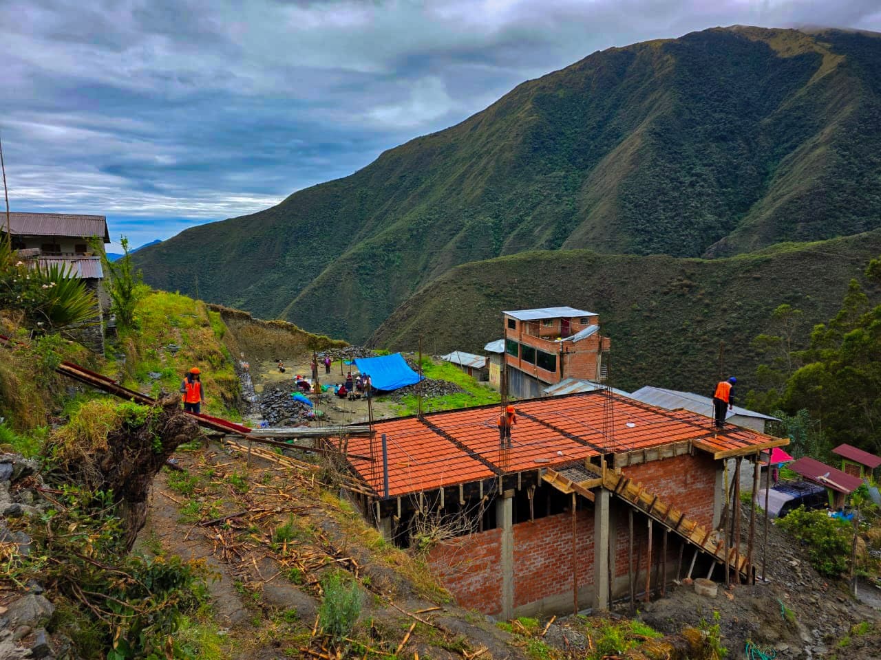SEGUIMOS AVANZANDO CON LA CONSTRUCCIÓN DE CENTROS DE ACOPIO EN SANDIA