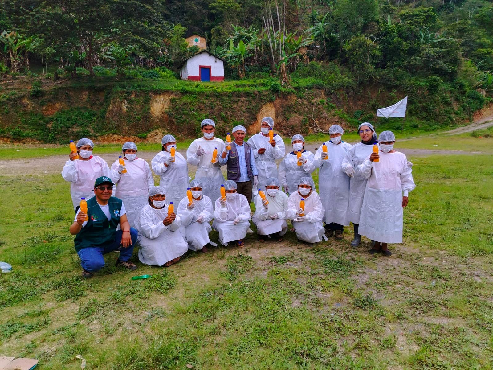 CAPACITAN EN ELABORACIÓN DE NÉCTAR Y VINO DE FRUTAS EN YANAHUAYA